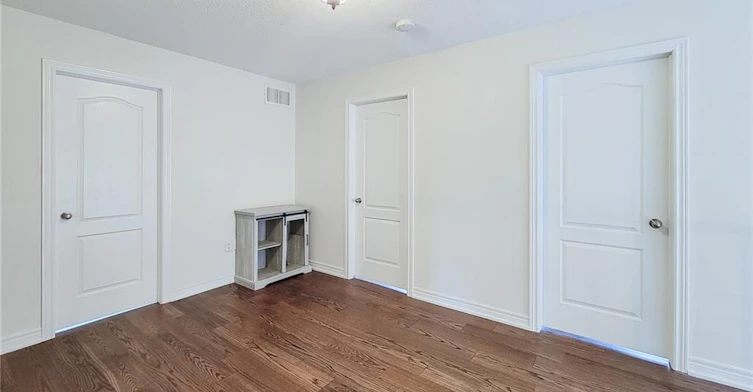 8 Secinaro Avenue, Hamilton, ON, L9G 0C6 - 36
