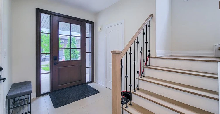 8 Secinaro Avenue, Hamilton, ON, L9G 0C6 - 8