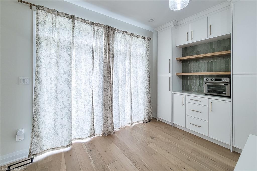 8 Secinaro Avenue, Hamilton, ON, L9G 0C6 - 25