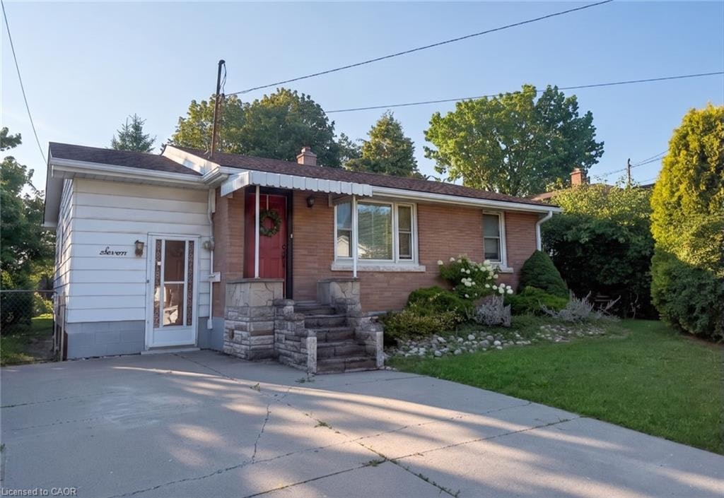 7 West 1st Street, Hamilton, ON, L9C 3B5
