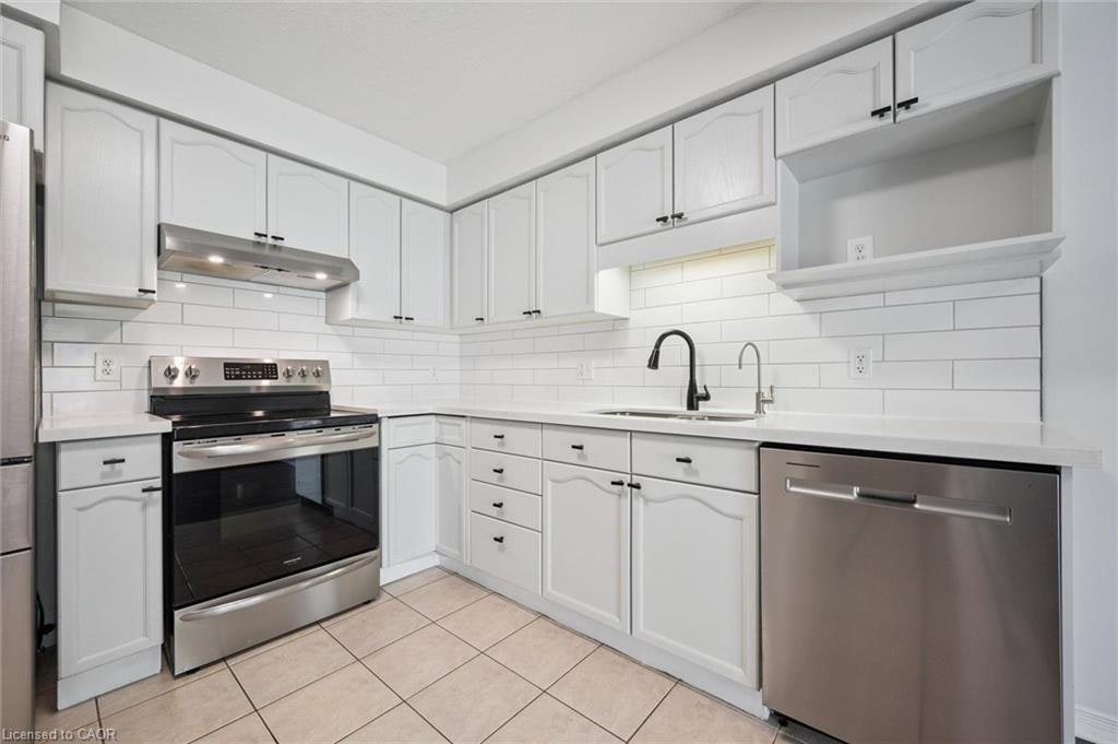 96 Templewood Drive, Kitchener, ON, N2R 1Y4 - 11