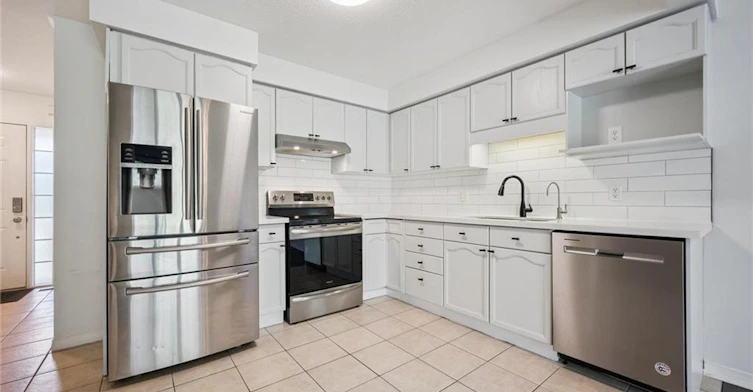 96 Templewood Drive, Kitchener, ON, N2R 1Y4 - 9