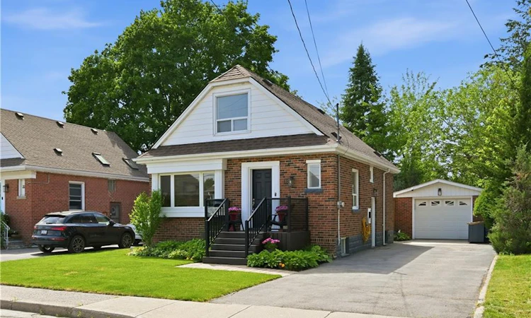 18 Ipswich Place