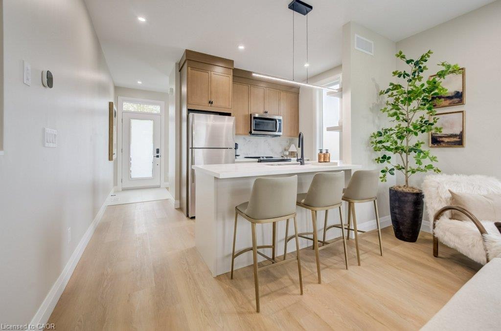 Lower unit (The Glen)-210 Heritage Drive, Kitchener, ON, N2B 0B5 - 6