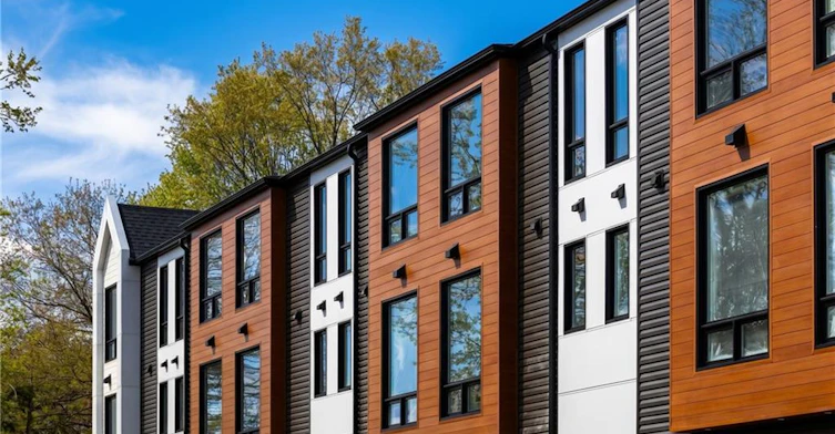 Lower unit (The Glen)-210 Heritage Drive, Kitchener, ON, N2B 0B5 - 2