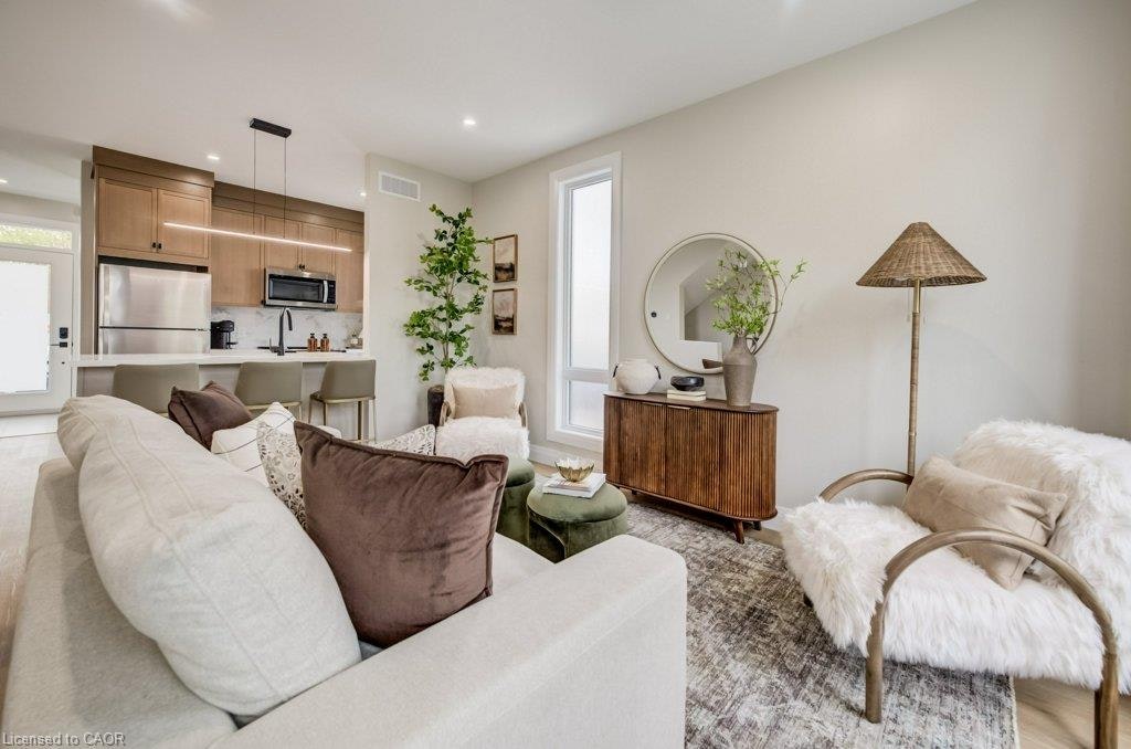 Lower unit (The Glen)-210 Heritage Drive, Kitchener, ON, N2B 0B5 - 7
