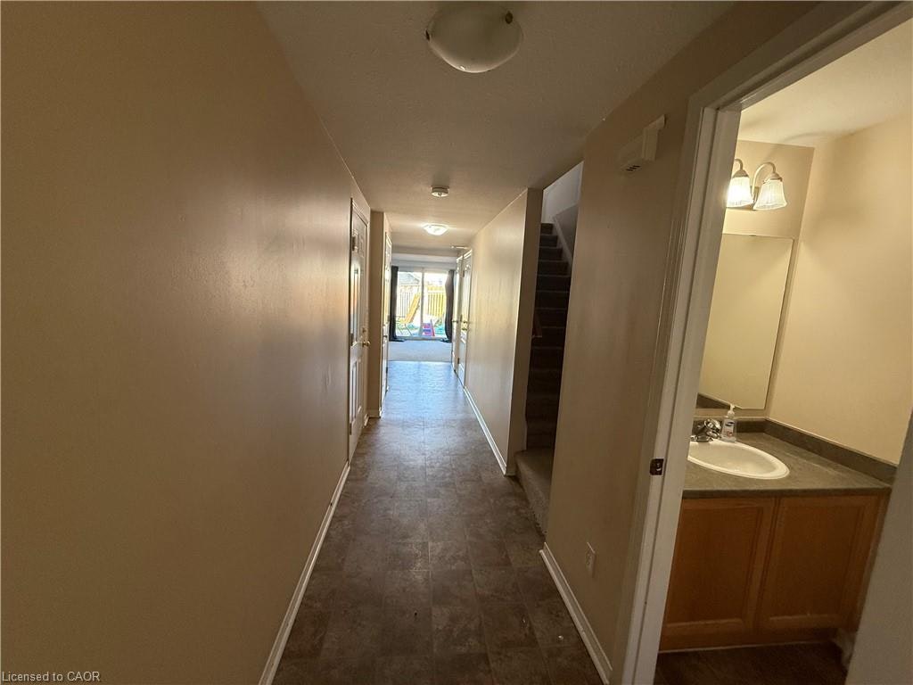 1-11 Hackberry Street, Kitchener, ON, N2E 3R2 - 3