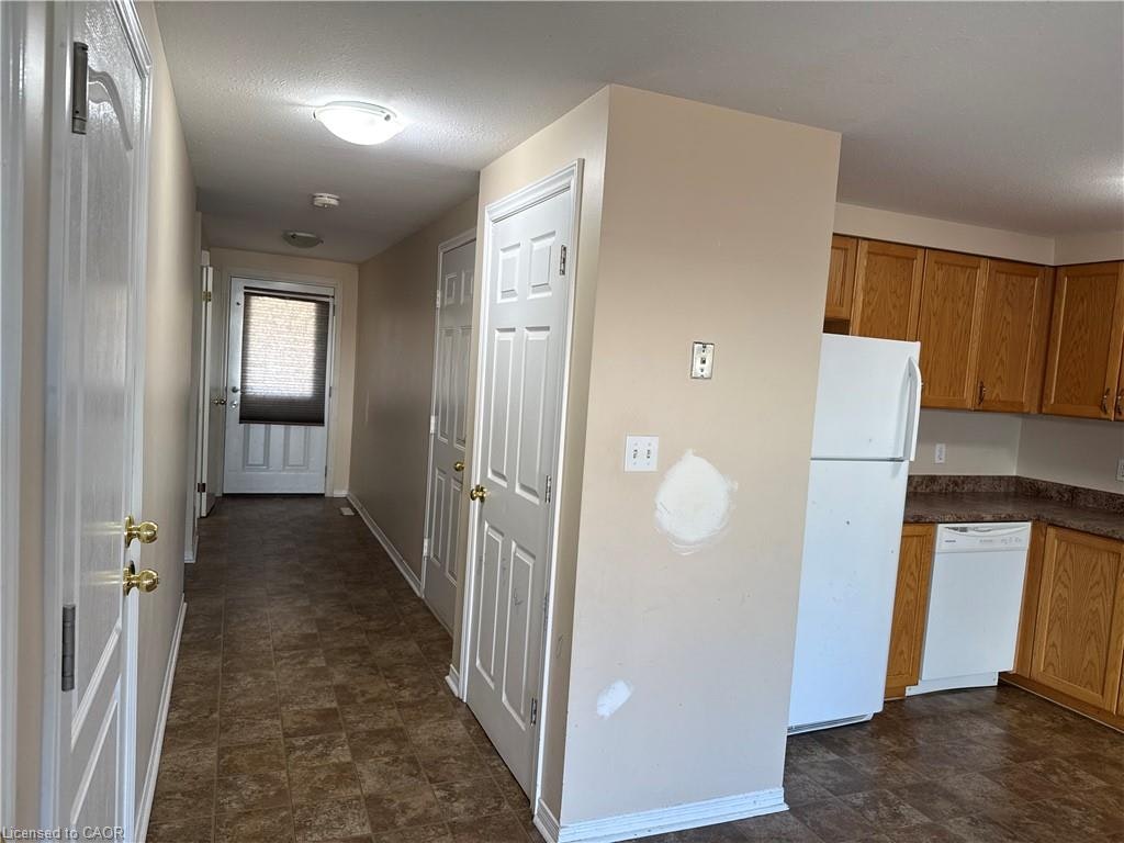 1-11 Hackberry Street, Kitchener, ON, N2E 3R2 - 6