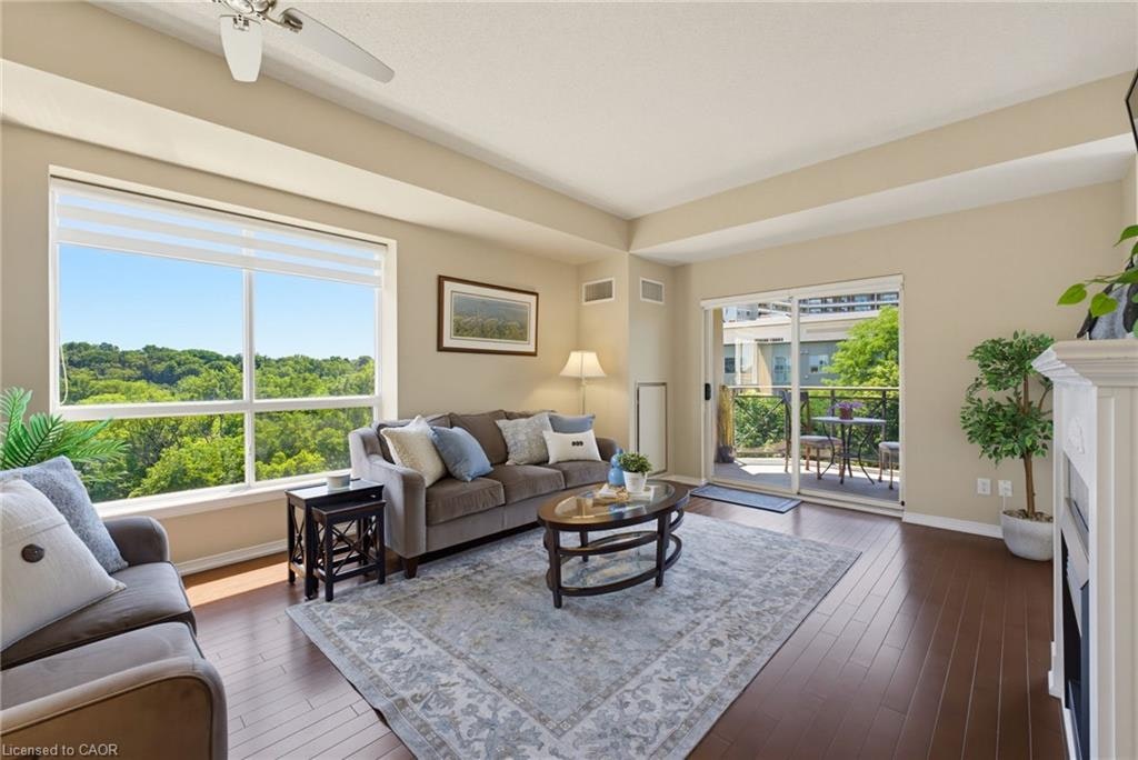 605-2000 Creekside Drive, Hamilton, ON, L9H 7S7
