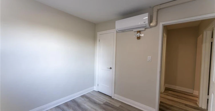 103-700 Lawrence Road, Hamilton, ON, L8K 1Z5 - 8