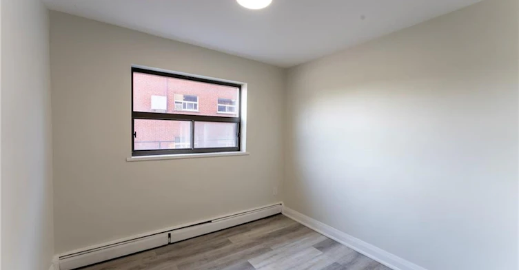 103-700 Lawrence Road, Hamilton, ON, L8K 1Z5 - 7