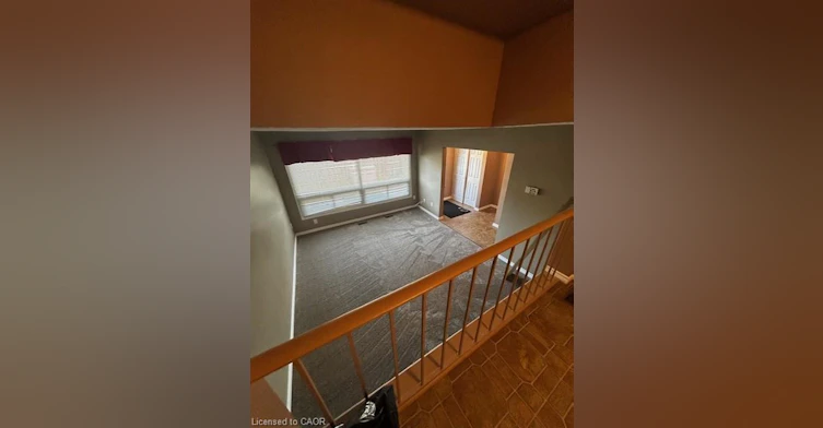 102-5 Woodlawn Court, Grimsby, ON, L3M 3T4 - 9