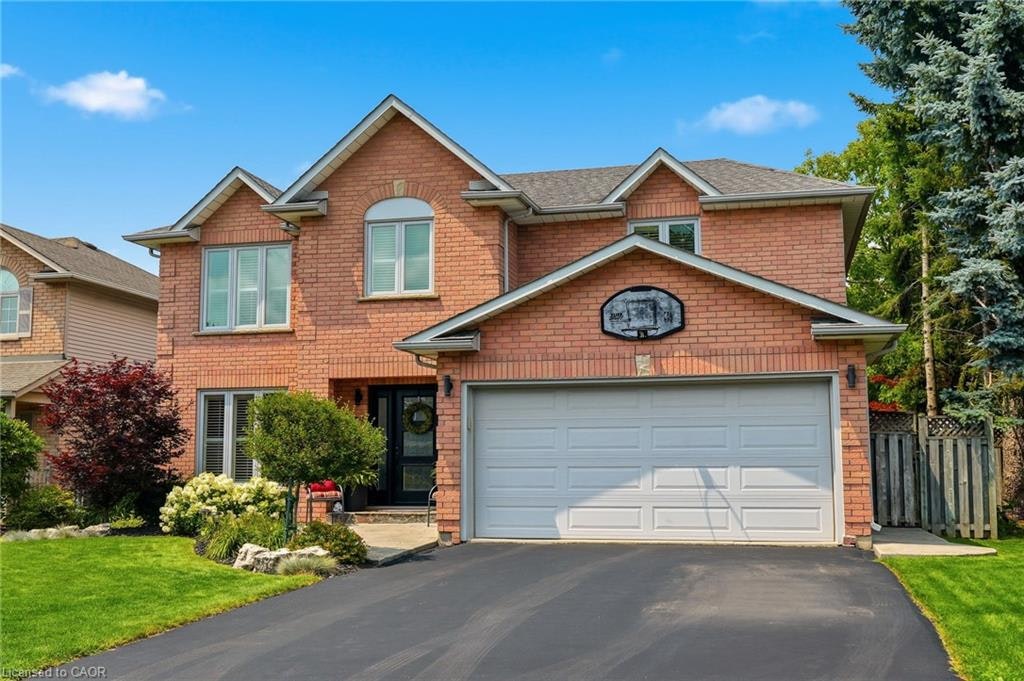 35 Culotta Drive, Hamilton, ON, L8B 0G9