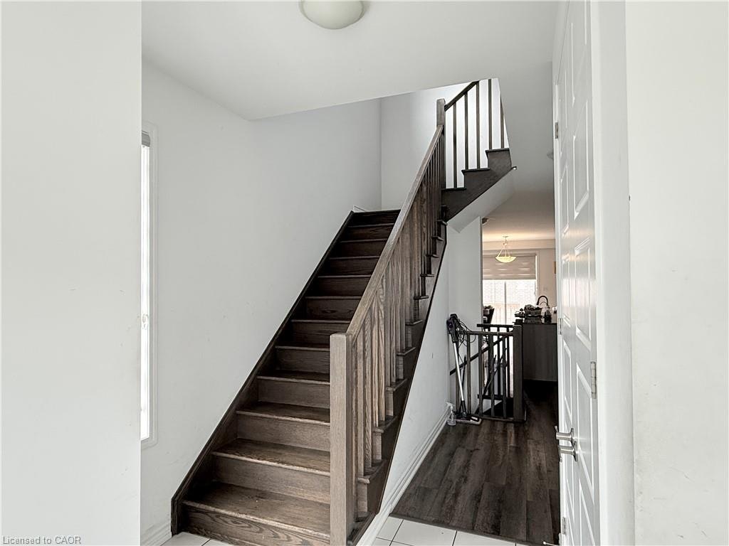 219 Histand Trail, Kitchener, ON, N2R 1P6 - 4