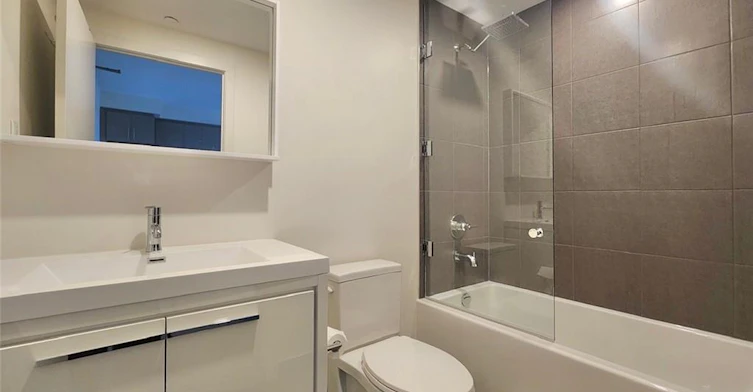 723-212 King William Street, Hamilton, ON, L8N 1B5 - 8