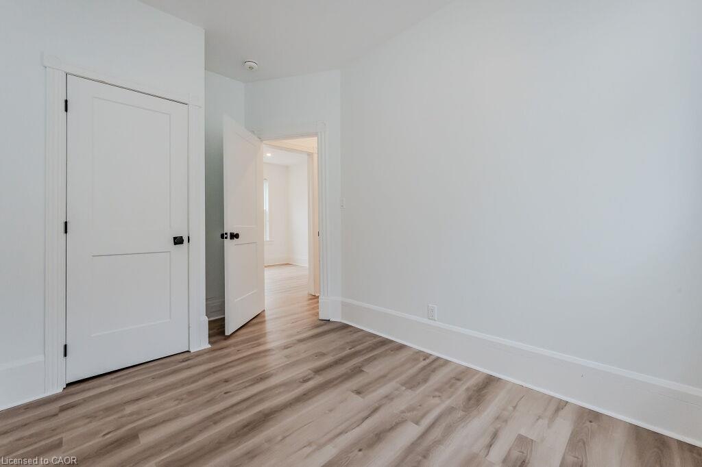 A-76 Wellington Street N, Kitchener, ON, N2H 5J6 - 15
