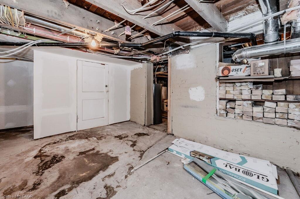 A-76 Wellington Street N, Kitchener, ON, N2H 5J6 - 18