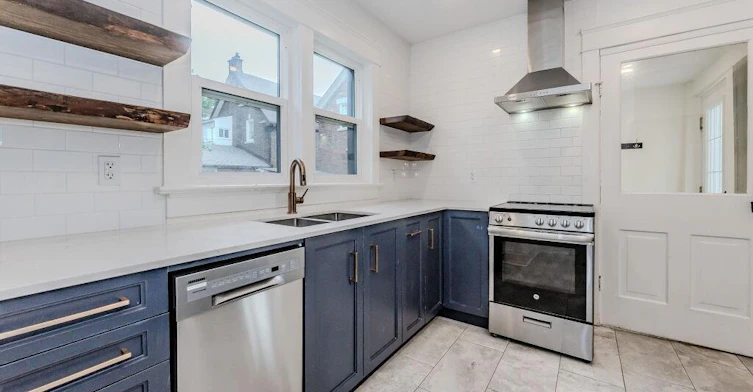 A-76 Wellington Street N, Kitchener, ON, N2H 5J6 - 3