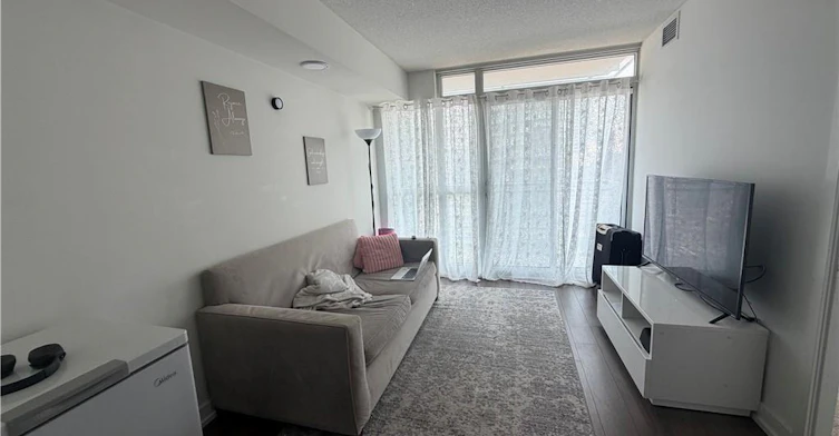 2203-15 Iceboat Terrace, Toronto, ON, M5V 4A5 - 5