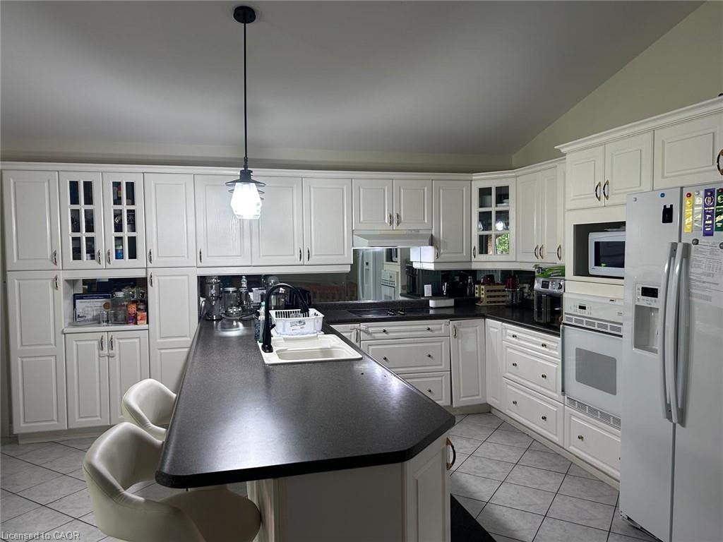 7594 Canterbury Crescent, Niagara Falls, ON, L2H 3E7 - 5