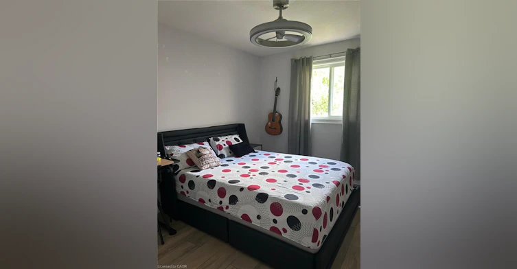 7594 Canterbury Crescent, Niagara Falls, ON, L2H 3E7 - 9