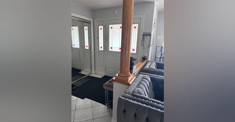 7594 Canterbury Crescent, Niagara Falls, ON, L2H 3E7 - 3