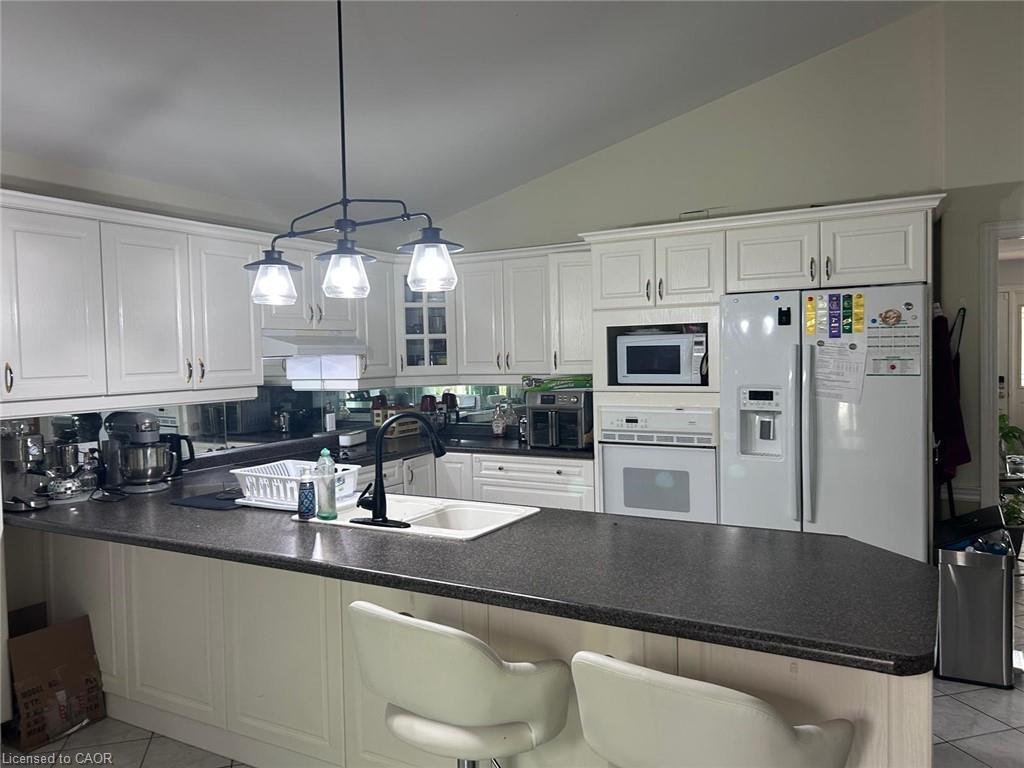 7594 Canterbury Crescent, Niagara Falls, ON, L2H 3E7 - 6