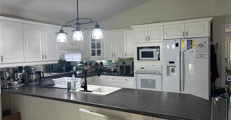 7594 Canterbury Crescent, Niagara Falls, ON, L2H 3E7 - 6