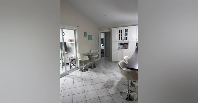 7594 Canterbury Crescent, Niagara Falls, ON, L2H 3E7 - 7