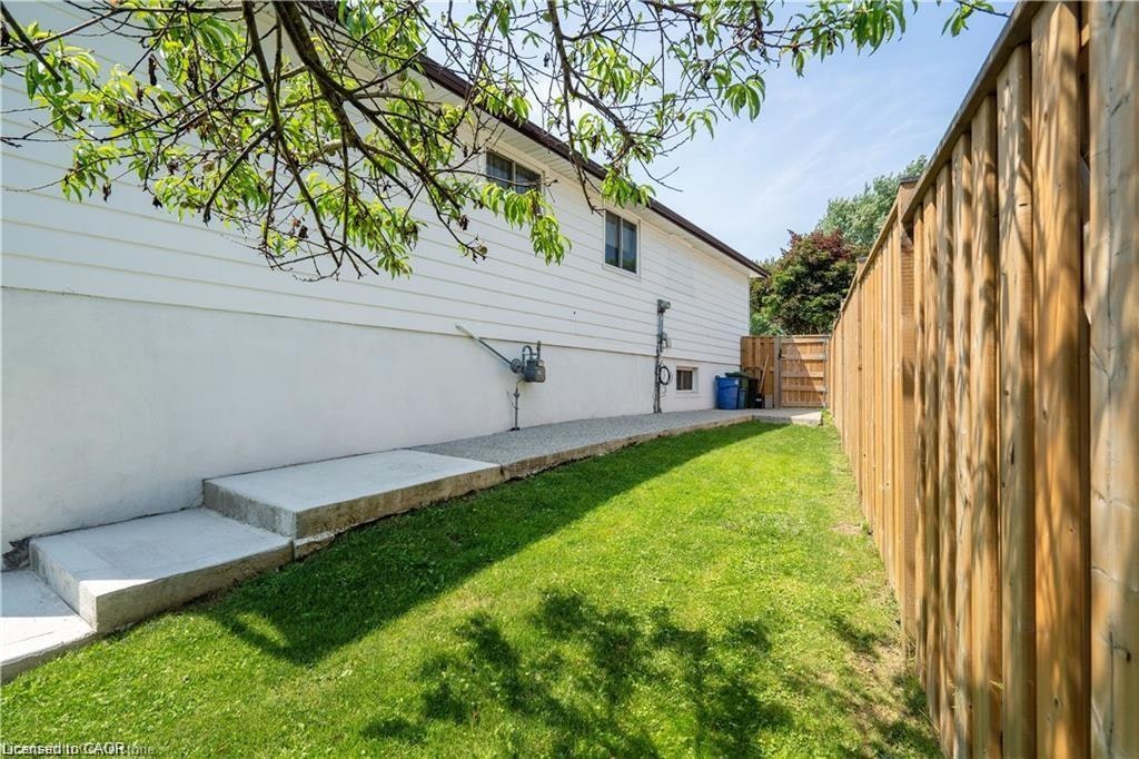 Lower Unit-179 Wendover Drive, Hamilton, ON, L9C 5X6 - 23