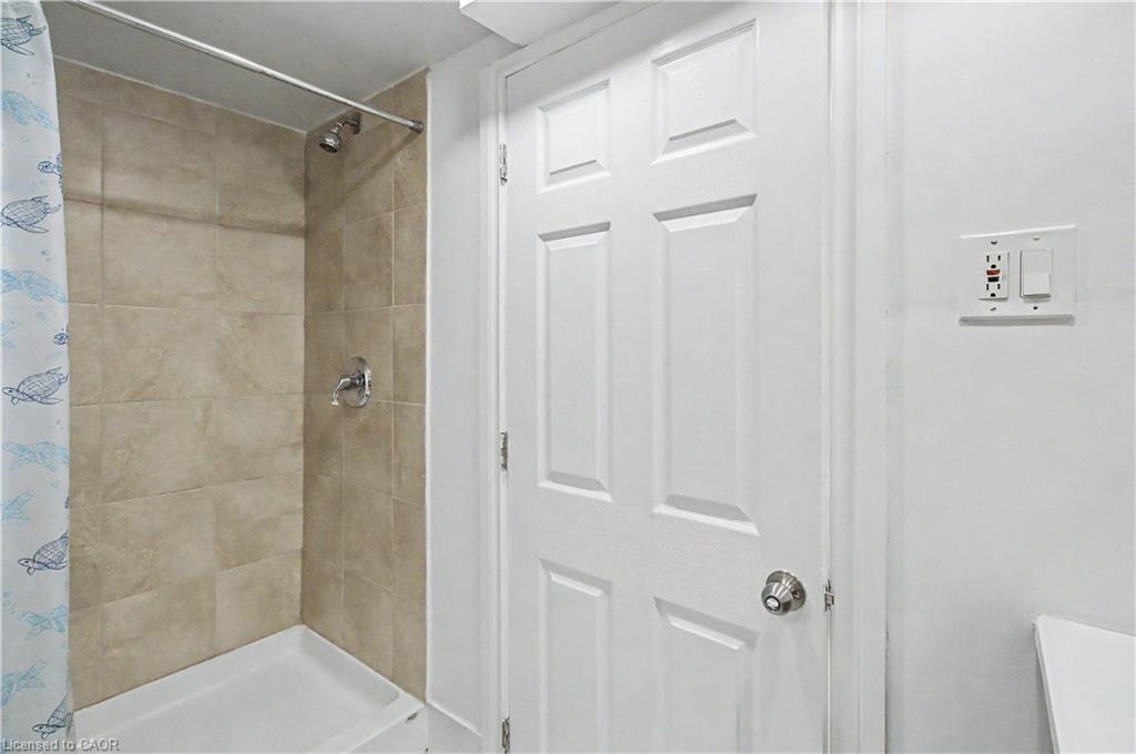 Lower Unit-179 Wendover Drive, Hamilton, ON, L9C 5X6 - 17