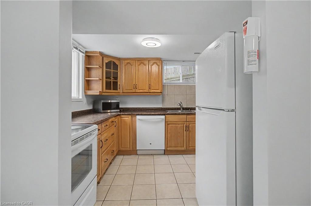 Lower Unit-179 Wendover Drive, Hamilton, ON, L9C 5X6 - 8