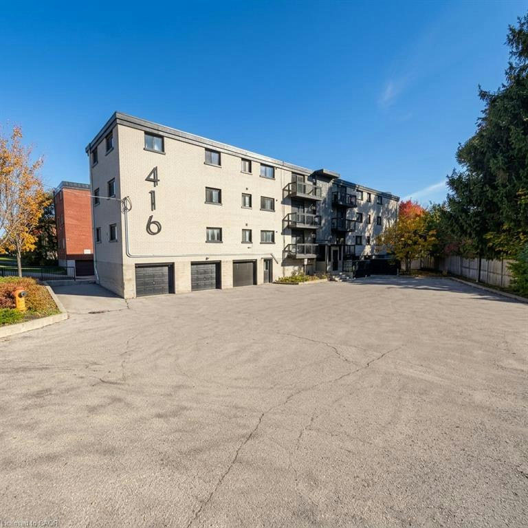 9-416 Lancaster Street W, Kitchener, ON, N2H 4V9