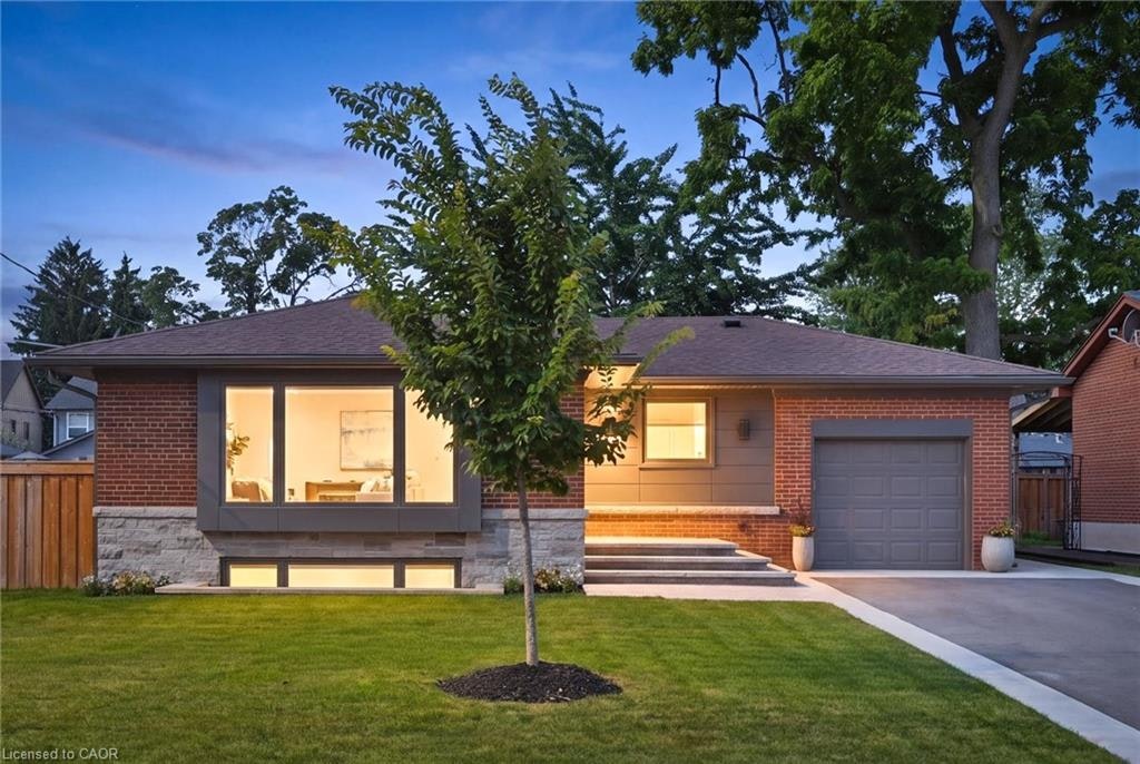 358 Pepper Drive, Burlington, ON, L7R 3C9