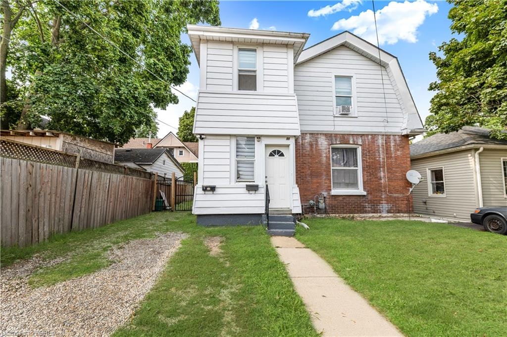 86 Victoria Street, Brantford, ON, N3S 3K6