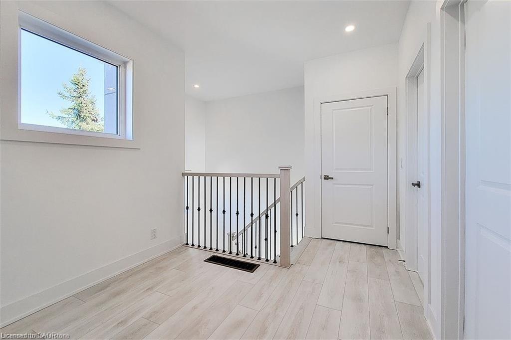2-5451 Lakeshore Road, Burlington, ON, L7L 1E1 - 17