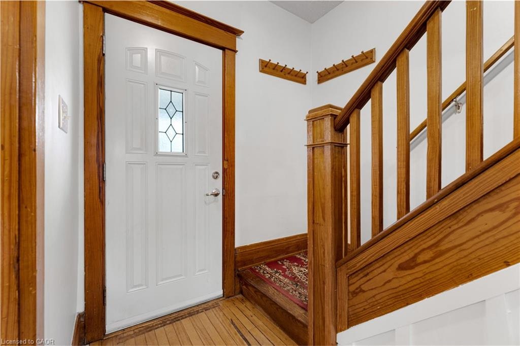 112 Oakland Avenue, Welland, ON, L3C 2C1 - 13
