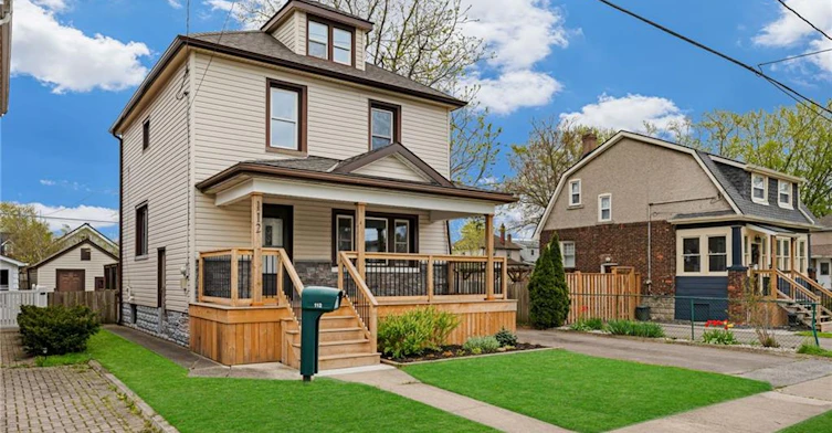 112 Oakland Avenue, Welland, ON, L3C 2C1 - 2
