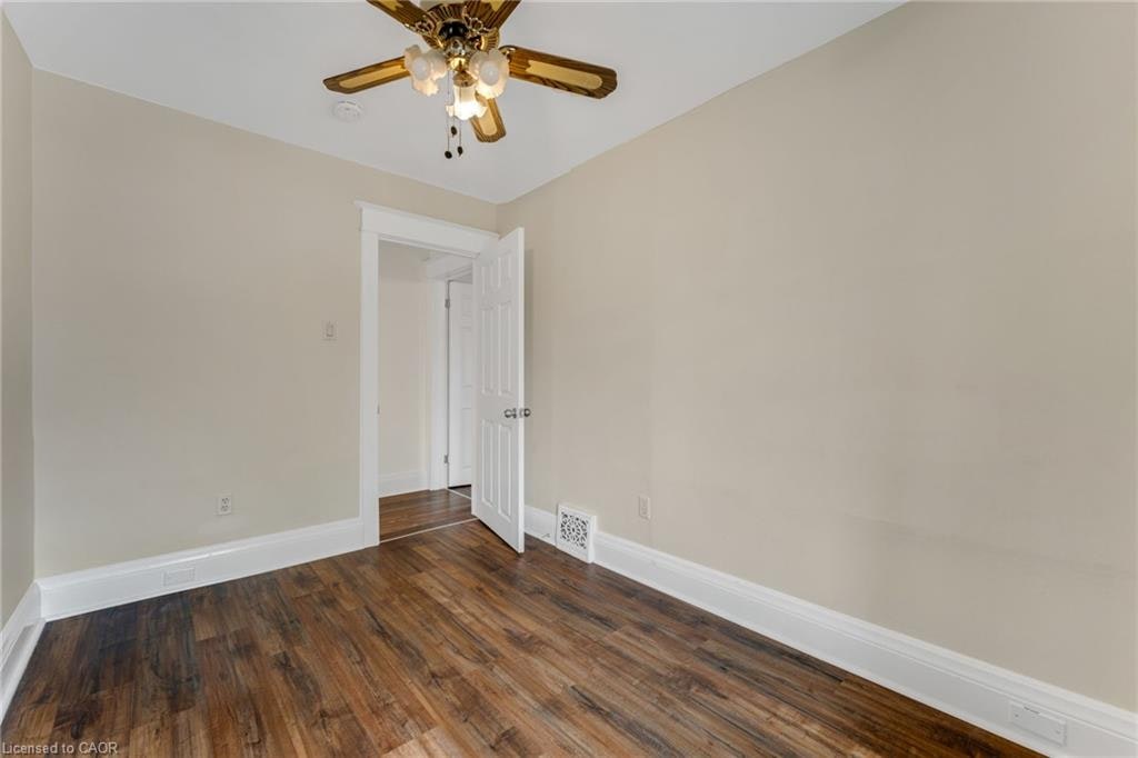 112 Oakland Avenue, Welland, ON, L3C 2C1 - 19