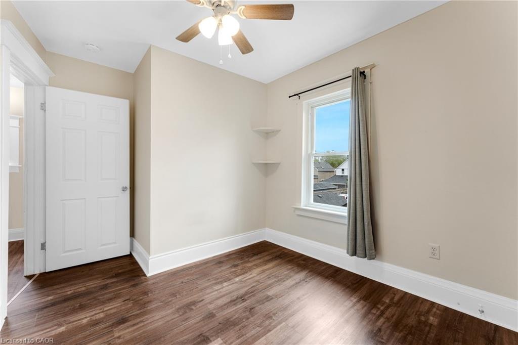 112 Oakland Avenue, Welland, ON, L3C 2C1 - 17