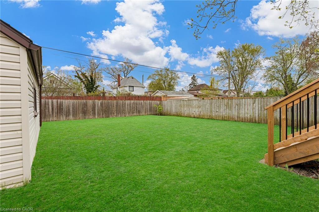 112 Oakland Avenue, Welland, ON, L3C 2C1 - 25