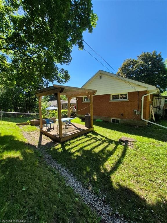 Lower-76 Glenview Avenue, Cambridge, ON, N1R 2W2 - 12
