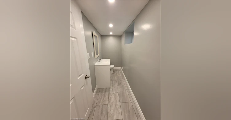 Lower-76 Glenview Avenue, Cambridge, ON, N1R 2W2 - 8
