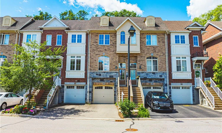 14-181 Plains Road W