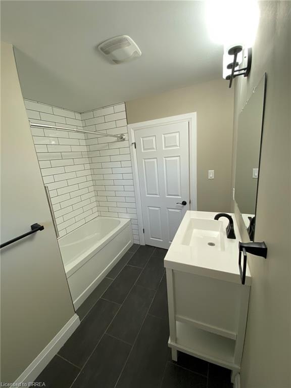 Main-25 Hickery Place, Brantford, ON, N3S 3C7 - 15