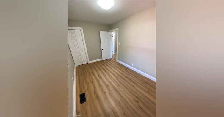 Main-25 Hickery Place, Brantford, ON, N3S 3C7 - 11