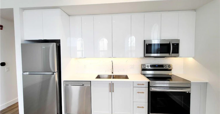 205 - STUDIO-75 Huron Street, Township of Wilmot, ON, N3A 1K1 - 3
