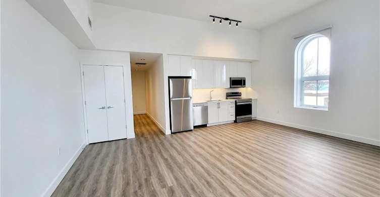 205 - STUDIO-75 Huron Street, Township of Wilmot, ON, N3A 1K1 - 2