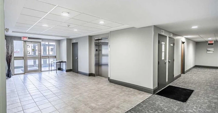 112-4016 Kilmer Drive, Burlington, ON, L7M 5A7 - 4