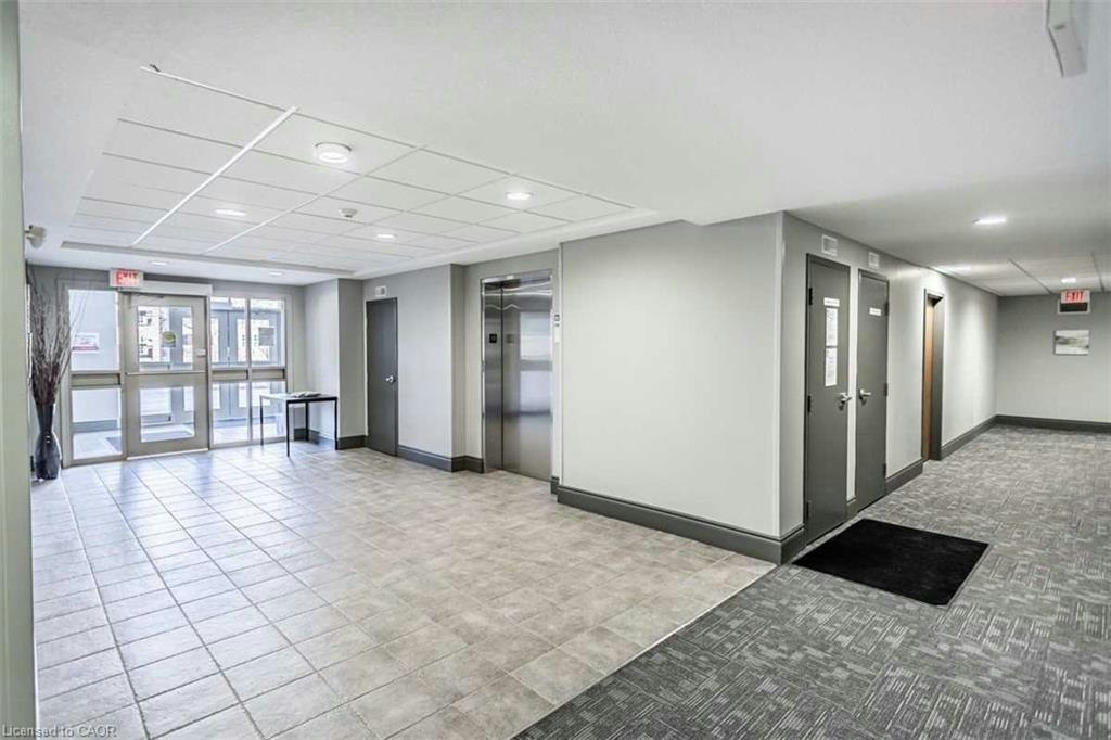112-4016 Kilmer Drive, Burlington, ON, L7M 5A7 - 4